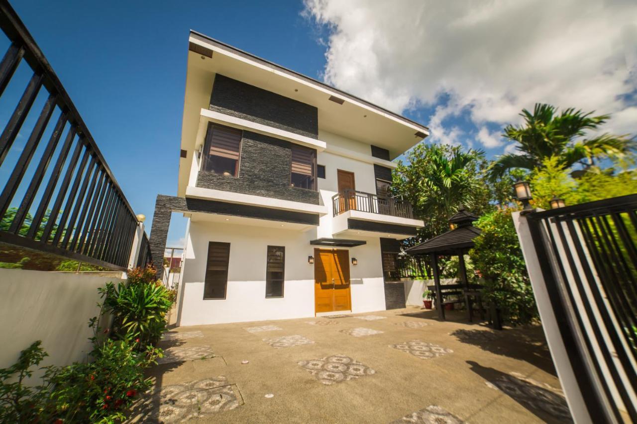 Bella Homes 6br 4bath Near Rotunda Holiday home