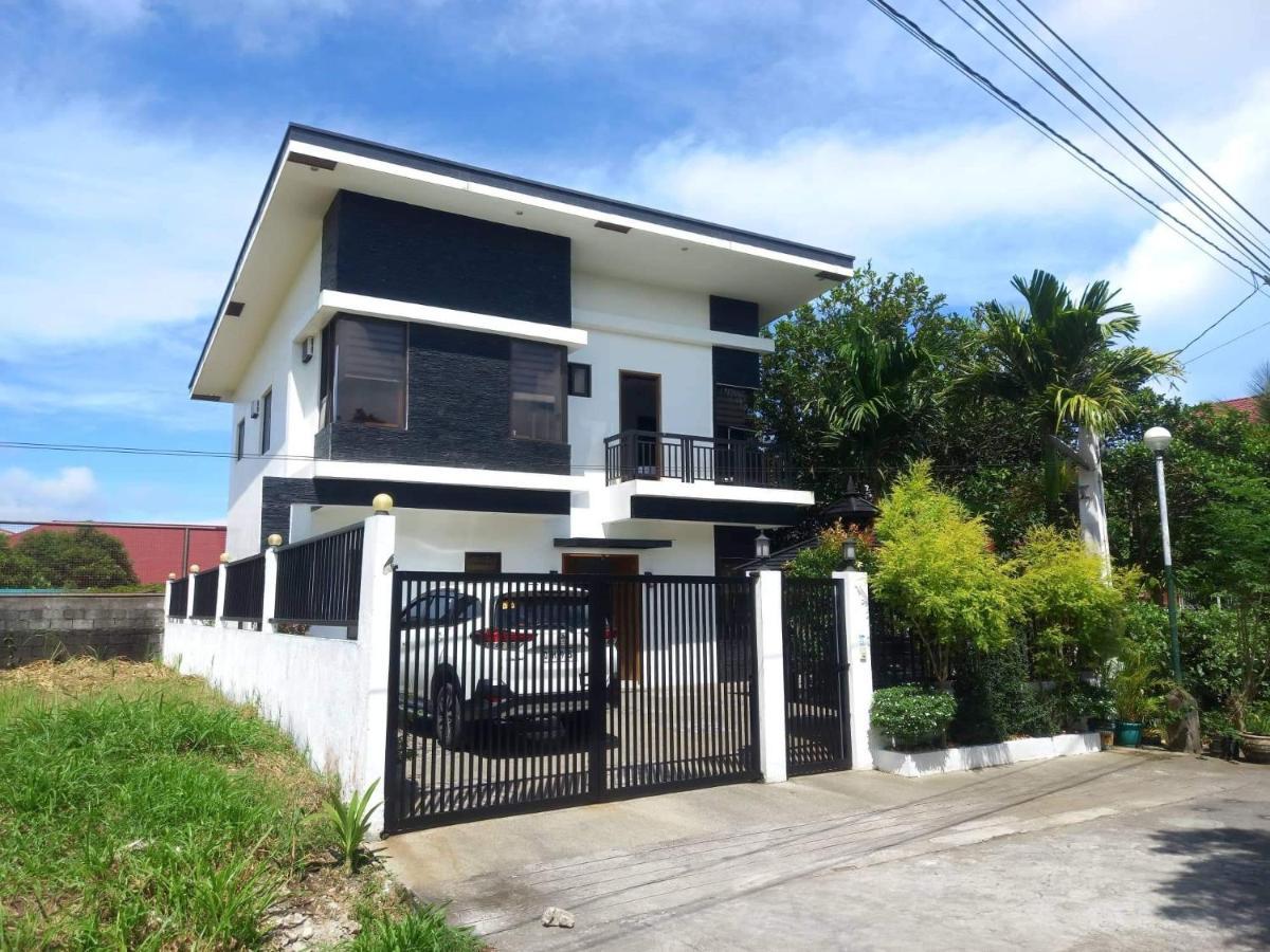 Holiday home Bella Homes 6br 4bath Near Rotunda Tagaytay City
