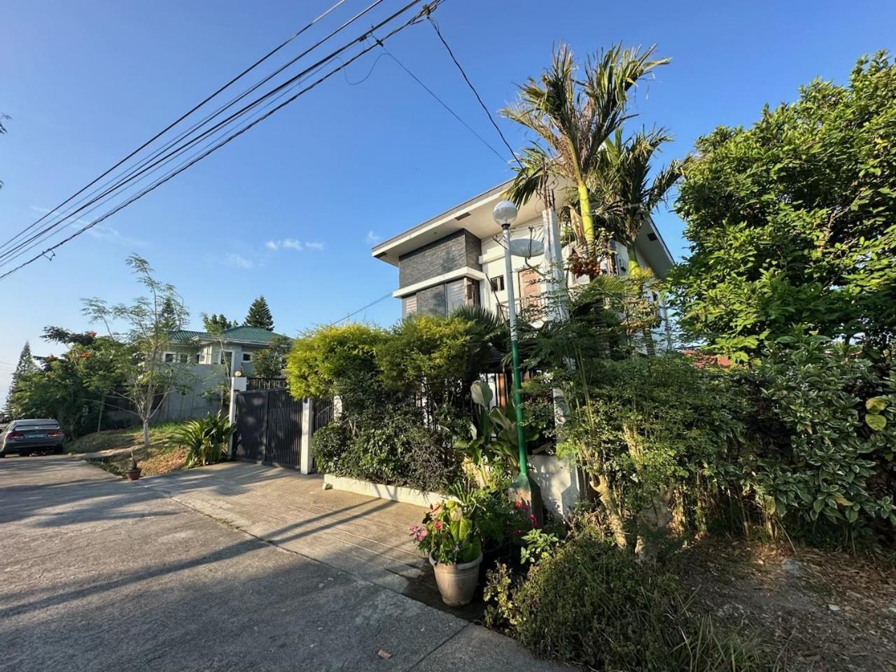Holiday home Bella Homes 6br 4bath Near Rotunda Tagaytay City