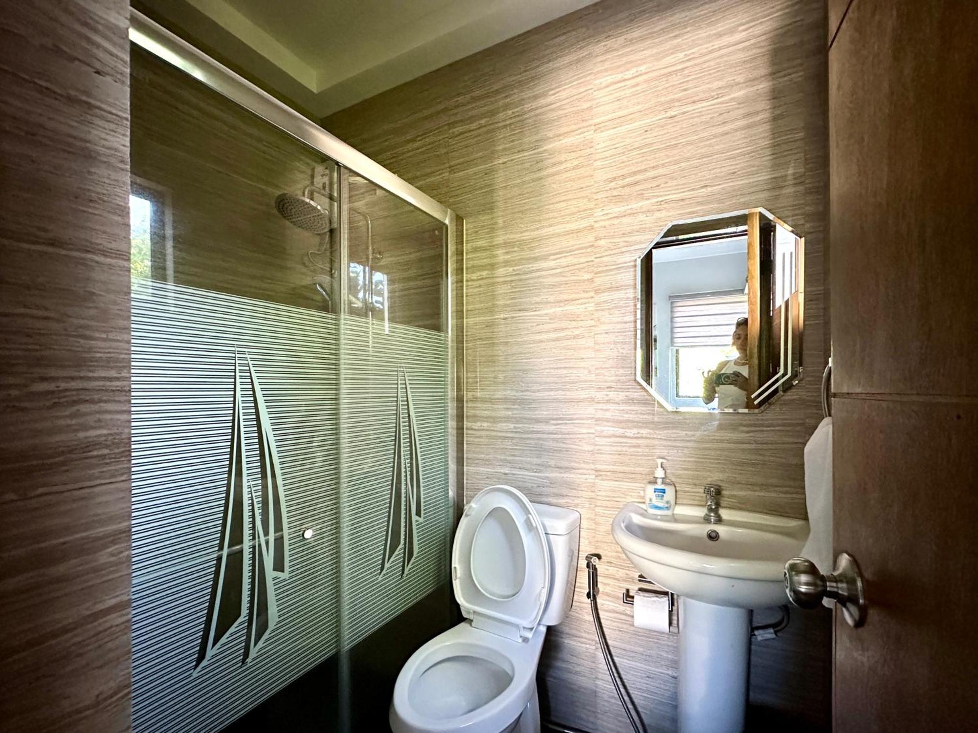 Bella Homes 6br 4bath Near Rotunda *